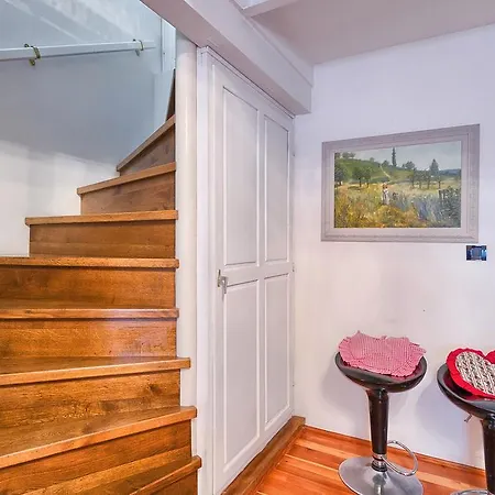Apartament Rivabella *
